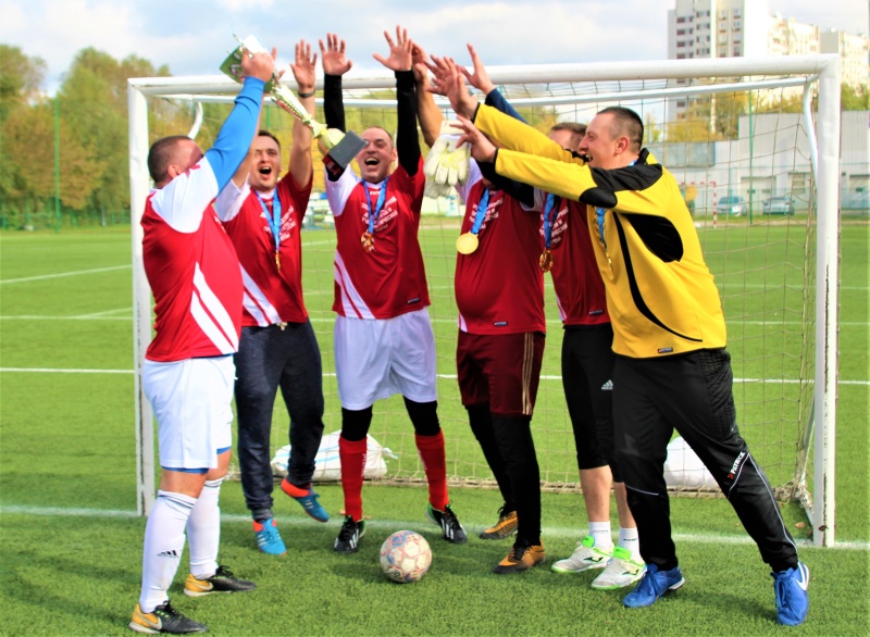 Сборная команда Департамента надзорной деятельности и профилактической работы стала чемпионом спортивных соревнований Спартакиады МЧС России 2021 года по мини-футболу
