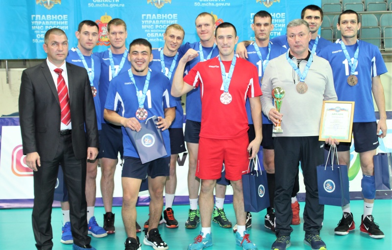 Чемпионом в спортивных соревнованиях по волейболу Спартакиады МЧС России 2021 года стала спортивная сборная команда Приволжского федерального округа