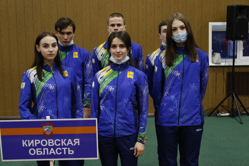 В Казани завершились Всероссийские соревнования МЧС России «Кубок Премьер-министра Республики Татарстан» по пожарно-спасательному спорту