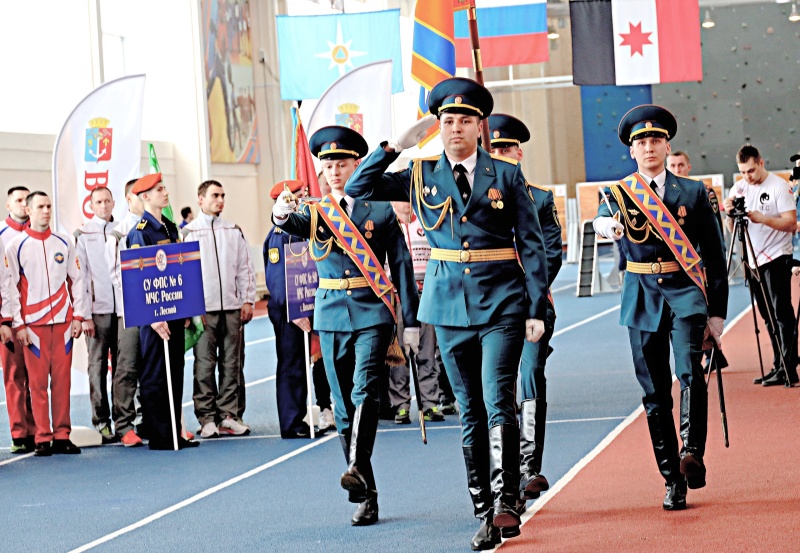 Сегодня в г. Воткинске (Удмуртская Республика) стартовали Всероссийские соревнования специальных управлений Федеральной противопожарной службы МЧС России по пожарно-спасательному спорту «Посвященные 85-летию пожарно-спасательного спорта»