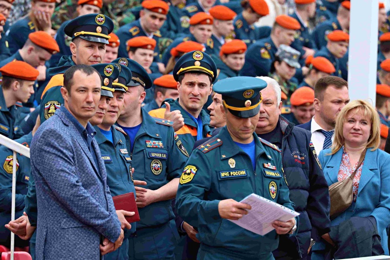 Торжественное открытие и первый спортивный день Чемпионата образовательных организаций высшего образования МЧС России по пожарно-спасательному спорту в северной столице