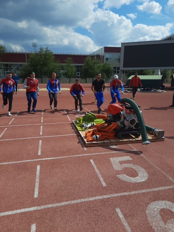 Тренировочные мероприятия российских спортсменов в преддверии чемпионатов мира по пожарно-спасательному спорту