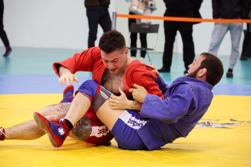 Сборная команда Приволжского федерального округа стала чемпионом Кубка МЧС России по самбо