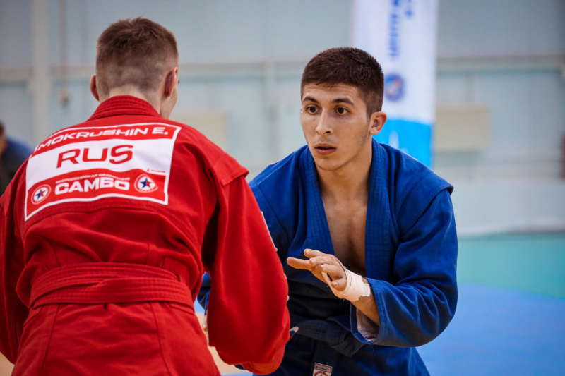 Сборная команда Приволжского федерального округа стала чемпионом Кубка МЧС России по самбо
