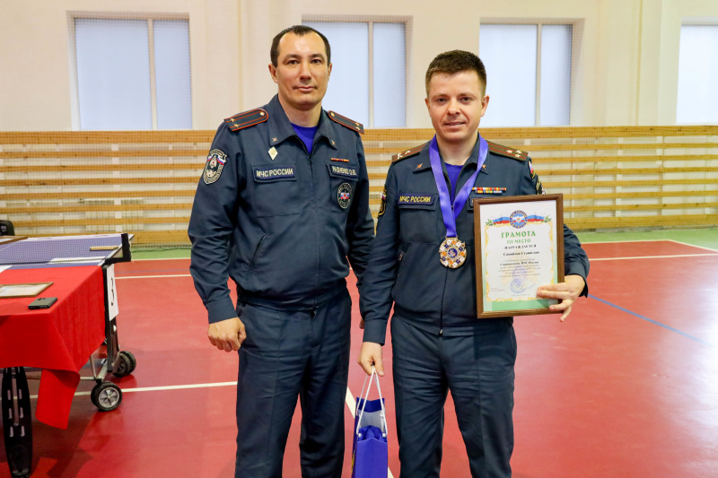 Спортивная сборная команда Департамента тылового и технического обеспечения становится чемпионом Спартакиады МЧС России по настольному теннису