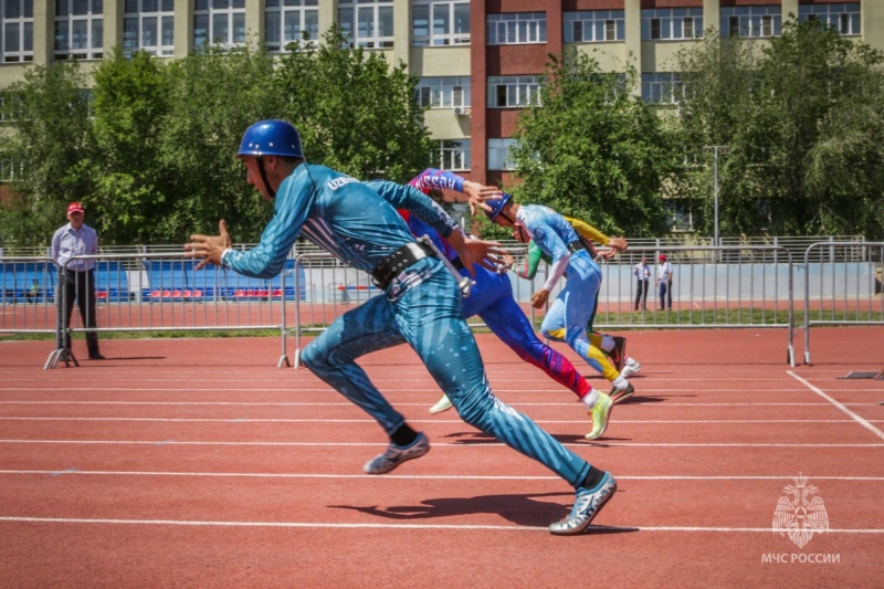 Сборная команда МЧС России стала абсолютным чемпионом в международных соревнованиях по пожарно-спасательному спорту на Кубок «Дружбы» и приз «Золотая штурмовка»