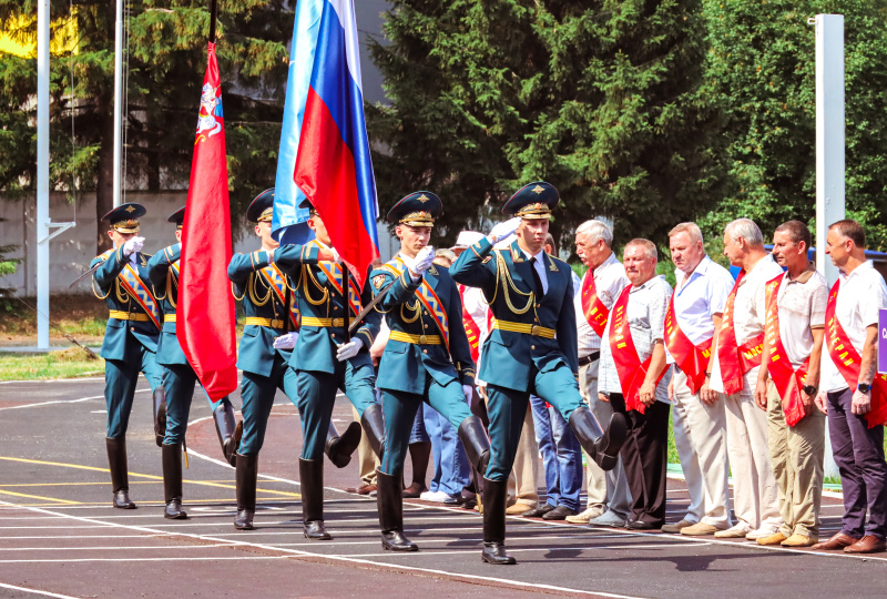 Первенство МЧС России по пожарно-спасательному спорту проходит в Подмосковье Первенство МЧС России по пожарно-спасательному спорту проходит в Подмосковье