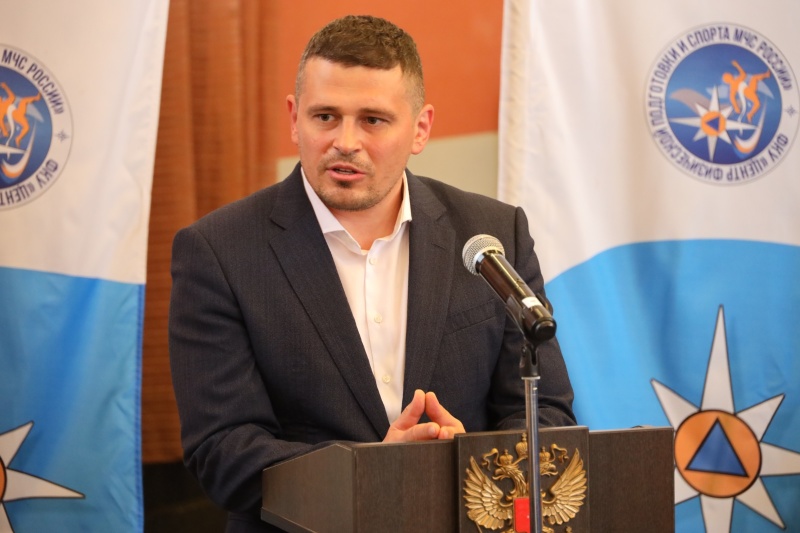 Торжественное награждение под руководством помощника Министра полковника Коровина Александра Сергеевича состоялось в Центре физической подготовки и спорта МЧС России