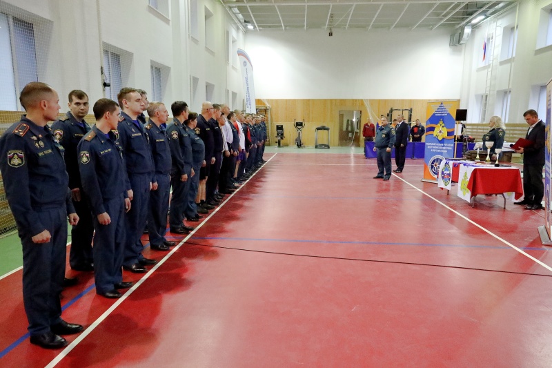 Определены победители и призеры Спартакиады МЧС России по гиревому спорту 2023 года