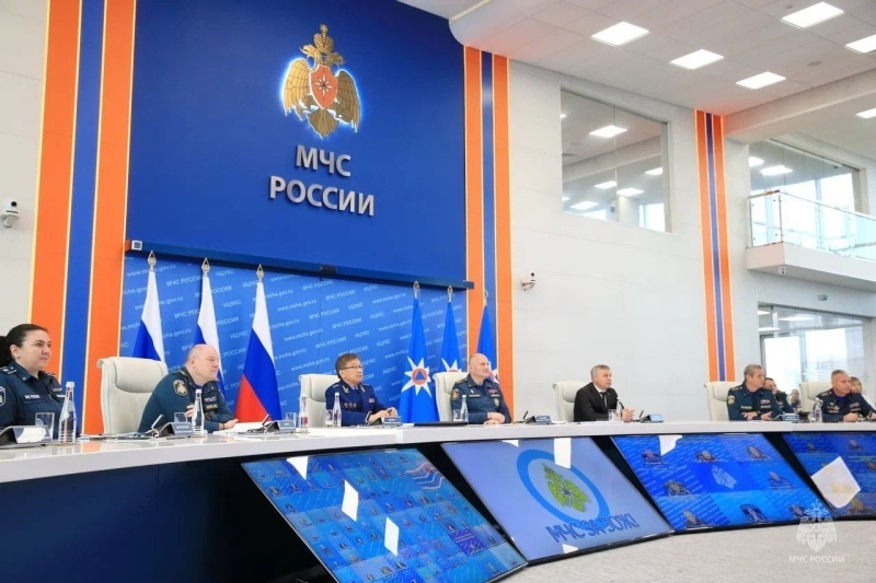 Совместное заседание коллегии МЧС России и военного совета спасательных воинских формирований МЧС России Совместное заседание коллегии МЧС России и военного совета спасательных воинских формирований МЧС России