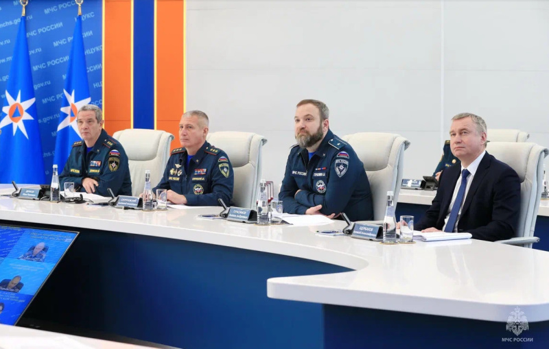Совместное заседание коллегии МЧС России и военного совета спасательных воинских формирований МЧС России