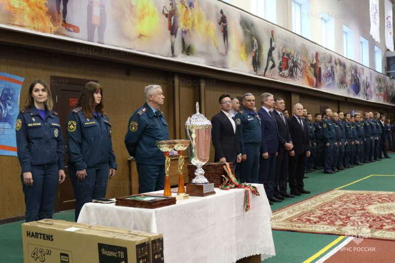 В Казани подведены итоги Всероссийских соревнований МЧС России «Кубок Премьер-министра Республике Татарстан» по пожарно-спасательному спорту