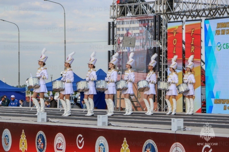 Сборные команды Российской Федерации (мужская, женская) стали победителями Международных соревнований по пожарно-спасательному спорту на Кубок «Дружбы» и приз «Золотая штурмовка»