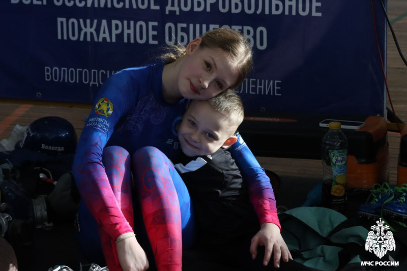 Подведены итоги спортивных соревнований по пожарно-спасательному спорту «Вологодская зима на Кубок Деда Мороза»