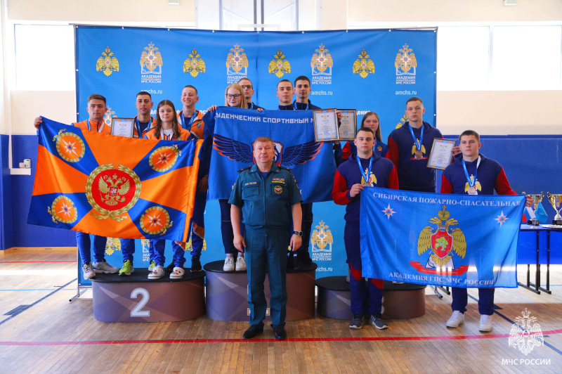 В Академии гражданской защиты МЧС России состоялись соревнования по плаванию Спартакиады МЧС России среди вузов