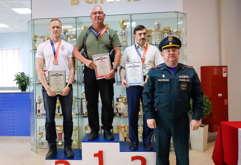 Состоялась Спартакиада МЧС России по стрельбе из боевого ручного стрелкового оружия среди структурных подразделений центрального аппарата МЧС России