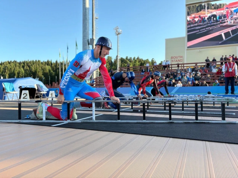Торжественное открытие Чемпионата МЧС России и Первенства МЧС России по пожарно-спасательному спорту в Ханты-Мансийске