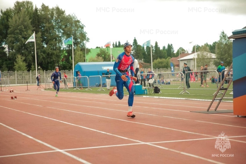 Подведены итоги третьего дня Чемпионата МЧС России и Первенства МЧС России по пожарно-спасательному спорту в городе Ханты-Мансийске