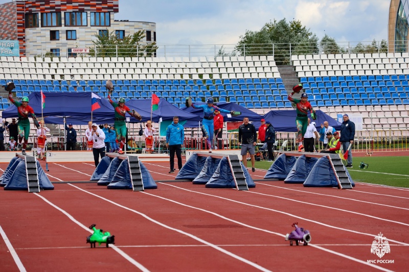 В Саранске продолжаются XIV Чемпионата мира среди юношей и юниоров и X Чемпионата мира среди девушек и юниорок