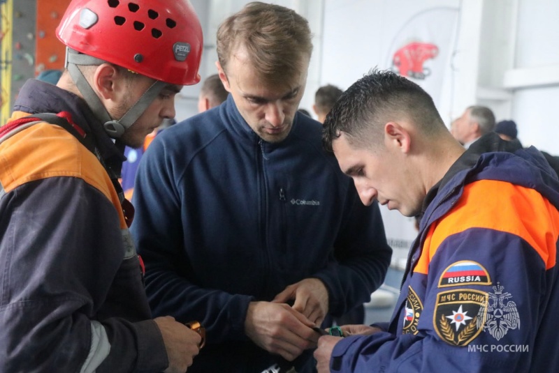 Чемпионат МЧС России по многоборью спасателей завершился на Кубани