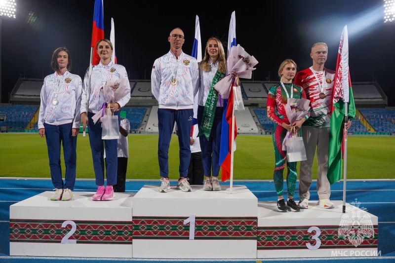 Торжественная церемония открытия XX чемпионата мира среди мужчин и XI чемпионата мира среди женщин по пожарно-спасательному спорту Торжественная церемония открытия XX чемпионата мира среди мужчин и XI чемпионата мира среди женщин по пожарно-спасательному спорту