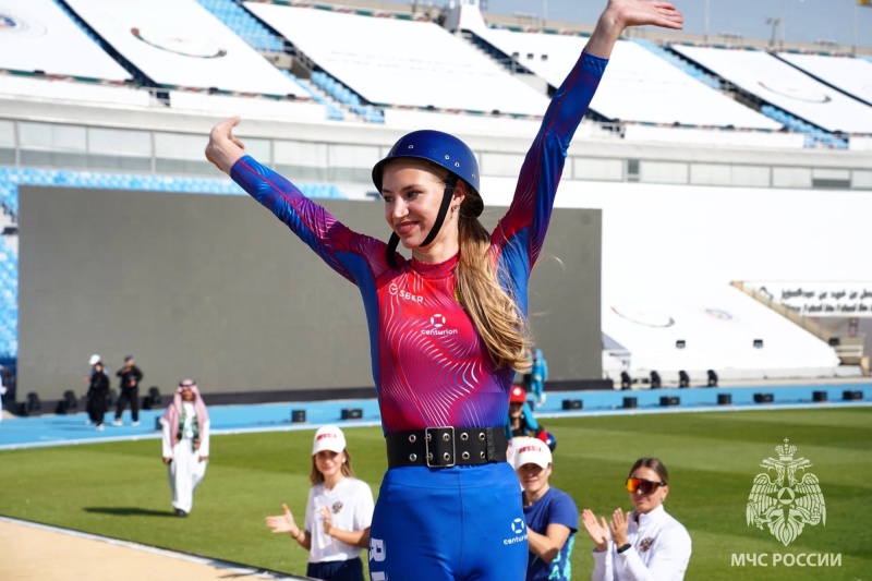 Торжественная церемония открытия XX чемпионата мира среди мужчин и XI чемпионата мира среди женщин по пожарно-спасательному спорту Торжественная церемония открытия XX чемпионата мира среди мужчин и XI чемпионата мира среди женщин по пожарно-спасательному спорту