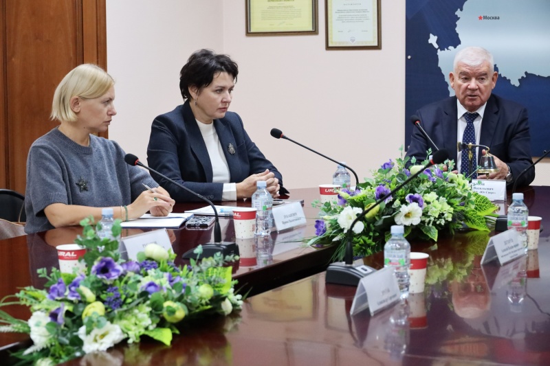 Состоялась рабочая встреча представителей федеральных органов исполнительной власти с руководством ФГБУ «Юг Спорт»