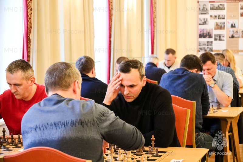 Определены лучшие шахматисты ведомства 2025 года