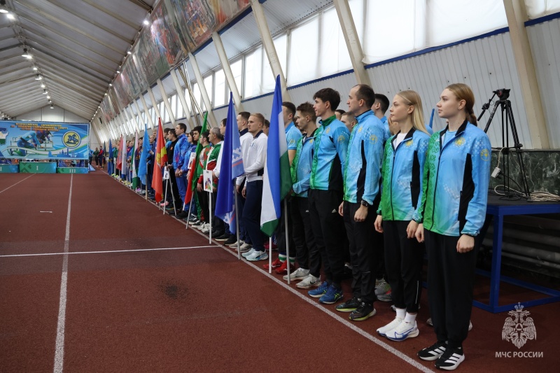 В Уфе сегодня состоялось торжественное открытие Всероссийских соревнований МЧС России по пожарно-спасательному спорту на «Кубок Салавата Юлаева»