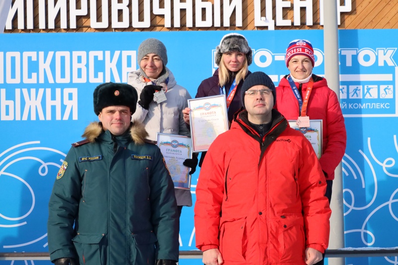 В Москве состоялись спортивные соревнования Спартакиады МЧС России по лыжным гонкам 2026 года