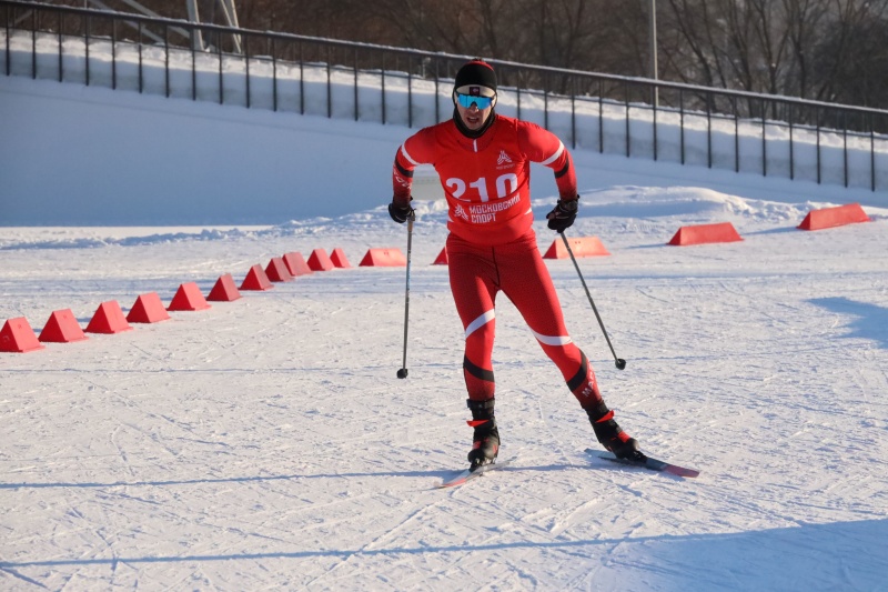 В Москве состоялись спортивные соревнования Спартакиады МЧС России по лыжным гонкам 2026 года