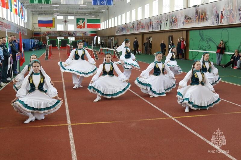 В Казани завершились Всероссийские соревнования специальных управлений ФПС МЧС России