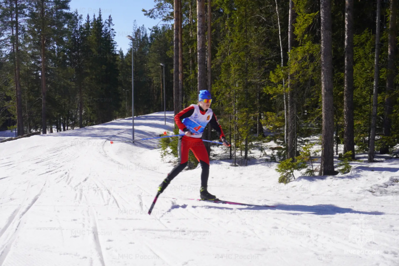 Лыжная трасса как арена мастерства: в Нижнем Тагиле определили лидеров второго этапа Спартакиады МЧС России