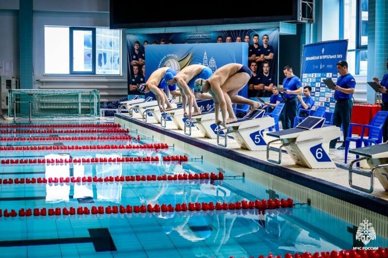 В Астрахани завершилась Спартакиада МЧС России по плаванию