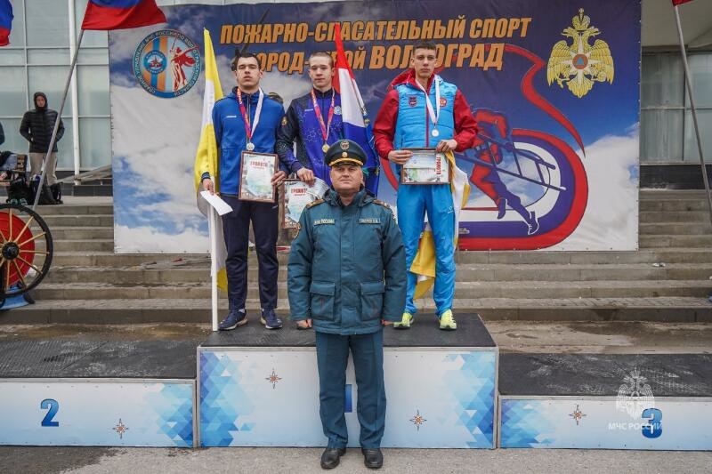 В Волгограде завершились XXV Всероссийские соревнования по пожарно-спасательному спорту на приз «Кубок Победы»