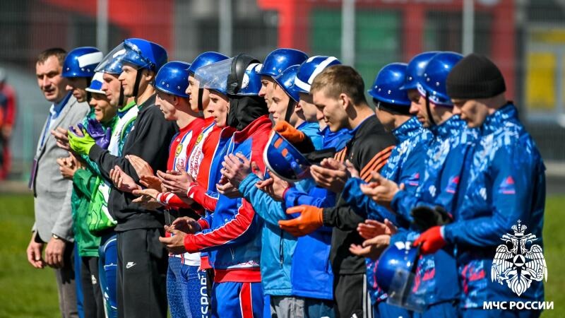 В Новокузнецке прошли Всероссийские соревнования МЧС России по пожарно-спасательному спорту памяти мастера спорта СССР Сергея Бушуева