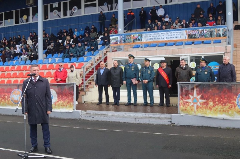 Подмосковье принимает масштабный турнир по пожарно-спасательному спорту в память о В.И.Яблочкине