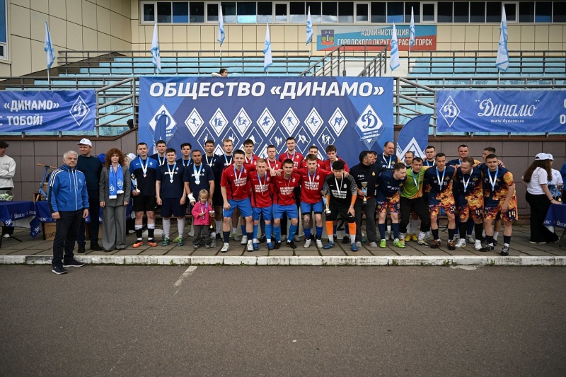 Летний спортивный праздник «Динамо»: МЧС России – серебряные призеры по мини-футболу