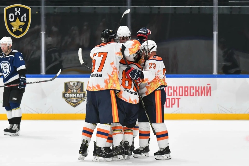 Триумф спасателей на льду: Сборная МЧС России – чемпион Офицерской хоккейной лиги!