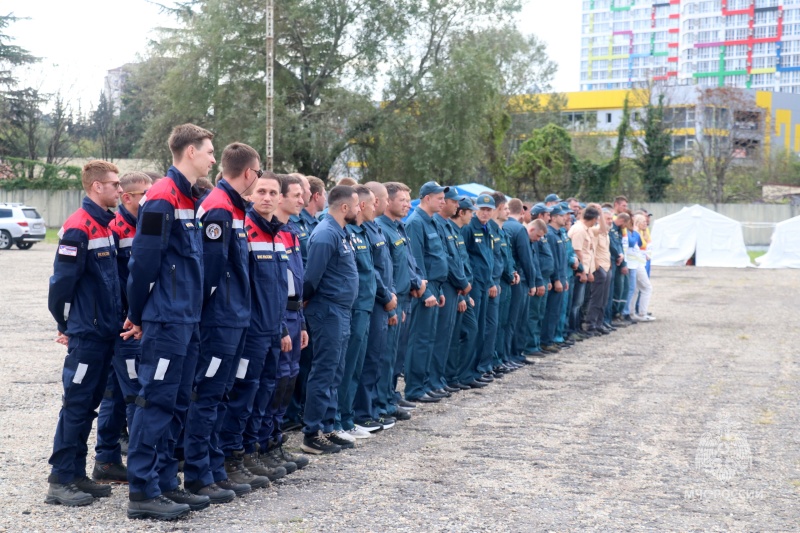 В Сочи проходят межрегиональные соревнования МЧС России по многоборью спасателей «Кубок Юга»