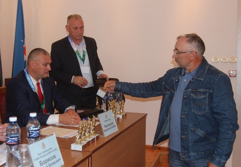 Опубликованы протоколы и фото-отчет Всероссийских соревнований по пожарно-спасательному спорту, посвященных памяти Героя Российской Федерации В.М.Максимчука