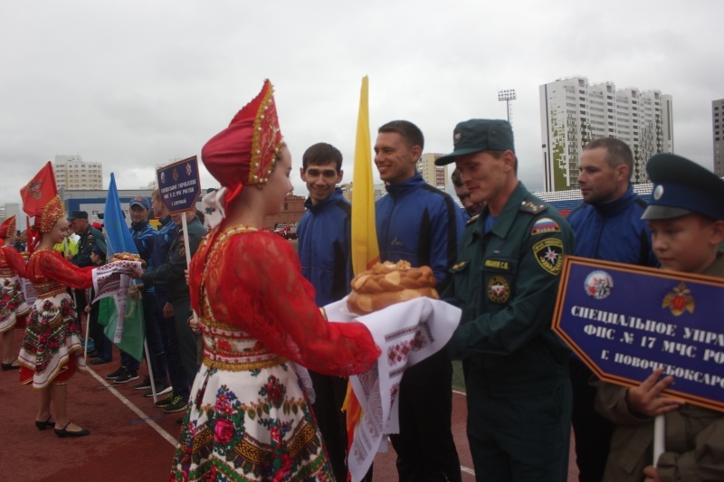 12 августа 2019 года, на стадионе «Оренбург» областного центра состоялось торжественное открытие Всероссийских соревнований по пожарно-спасательному спорту среди специальных подразделений ФПС ГПС МЧС России, посвящённые памяти В.Т. Кишкурно