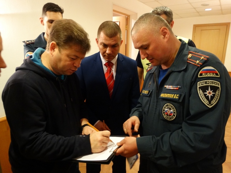 Сборная команда специального управления ФПС №3 МЧС России стала победителем Товарищеского мачта