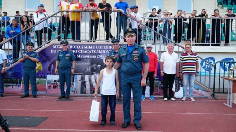 В Республике Дагестан прошло закрытие Межрегиональных соревнований по пожарно-спасательному спорту