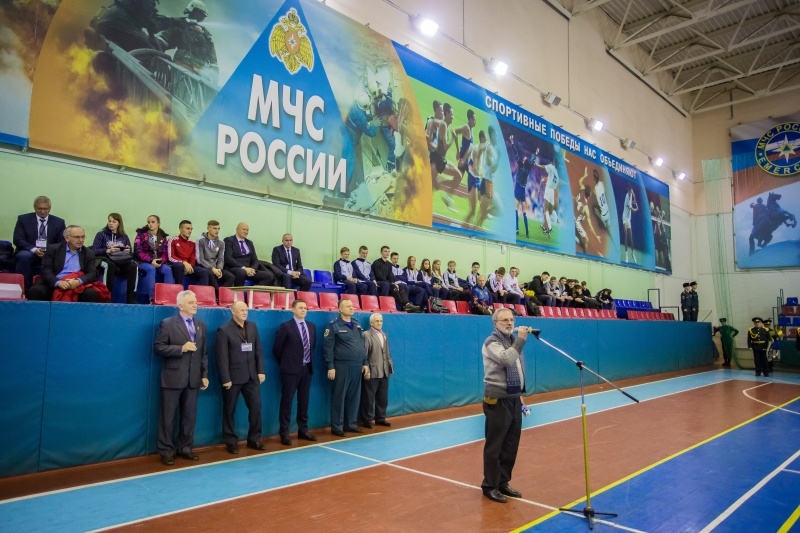 Торжественное открытие XIX зимних соревнований по пожарно-спасательному спорту среди юношей и девушек «Рождественские старты»