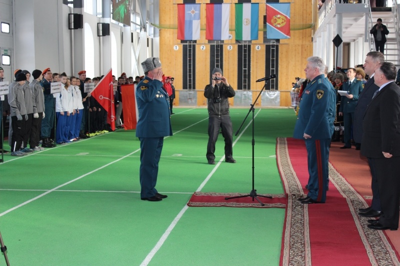 Подведены итоги первого этапа Кубка МЧС России и Первенства ВДПО по пожарно-прикладному спорту в Уфе.
