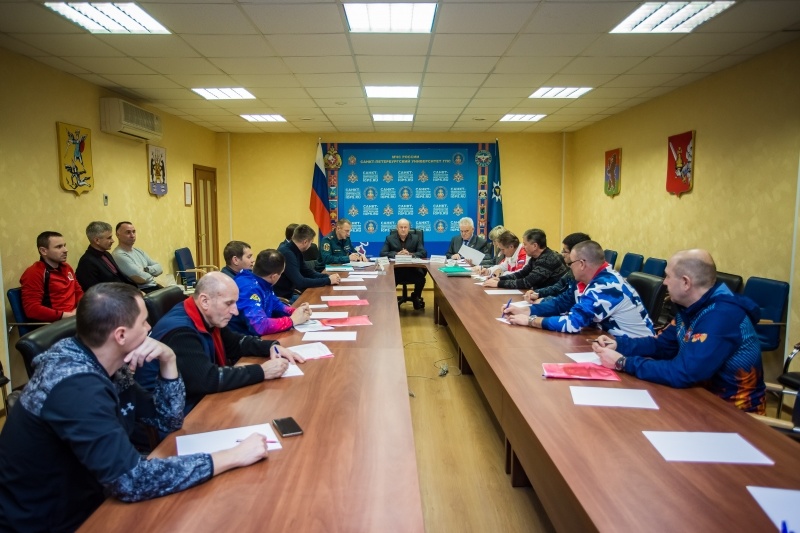 Торжественное открытие XIX зимних соревнований по пожарно-спасательному спорту среди юношей и девушек «Рождественские старты»