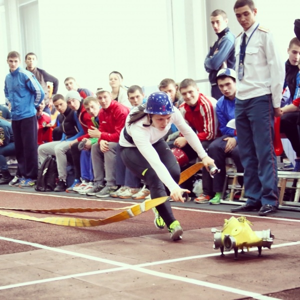 В г. Иваново проходят Всероссийские соревнования по пожарно-прикладному спорту среди образовательных учреждений в закрытом помещении
