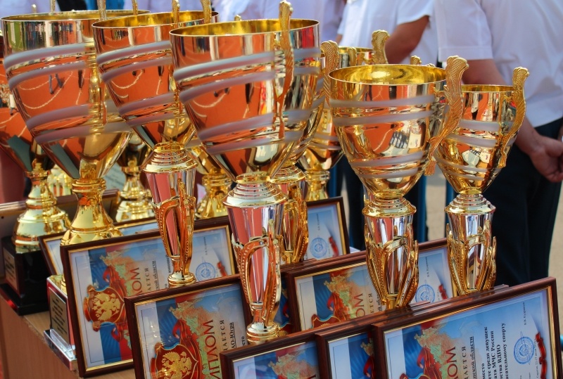 В Саратове завершился Юбилейный XXV Чемпионат МЧС России и Первенства России по пожарно-спасательному спорту В Саратове завершился Юбилейный XXV Чемпионат МЧС России и Первенства России по пожарно-спасательному спорту